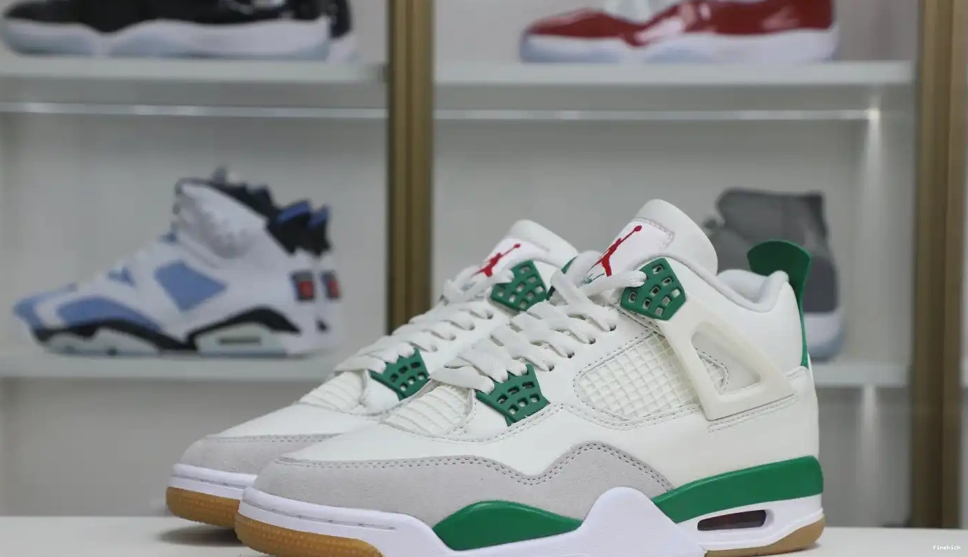 RETRO SB 4 NIKE JORDAN 'PINE AIR X GREEN' 0504